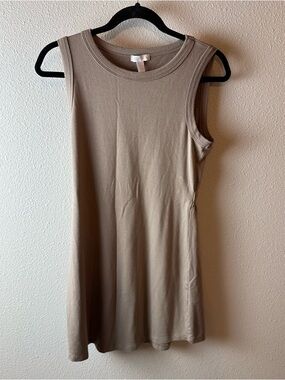 Beyond Yoga Out Of Town Dress Taupe Casual Athleisure Women’s Size XS